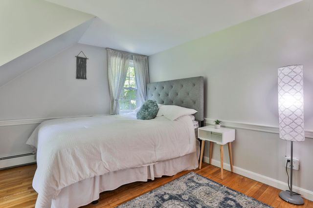 24 Beaver Brook Circle, Amherst, NH 03031