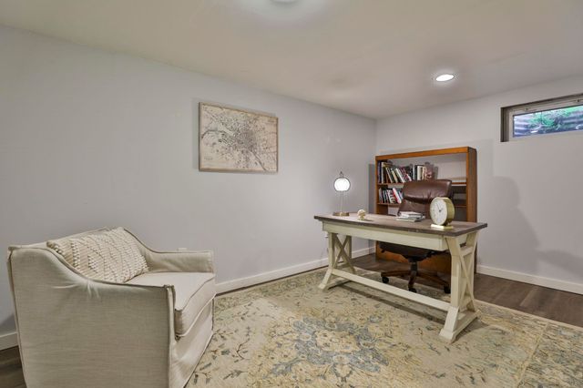 24 Beaver Brook Circle, Amherst, NH 03031