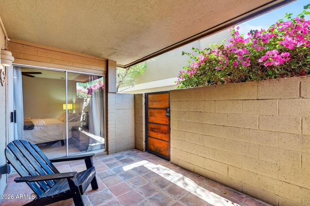 2233 E HIGHLAND Avenue 134, Phoenix, AZ 85016