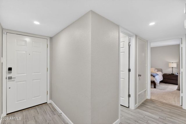 2233 E HIGHLAND Avenue 134, Phoenix, AZ 85016