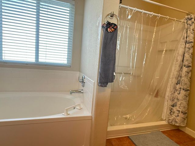 6215 CORTE ALZIRA NW, Albuquerque, NM 87114