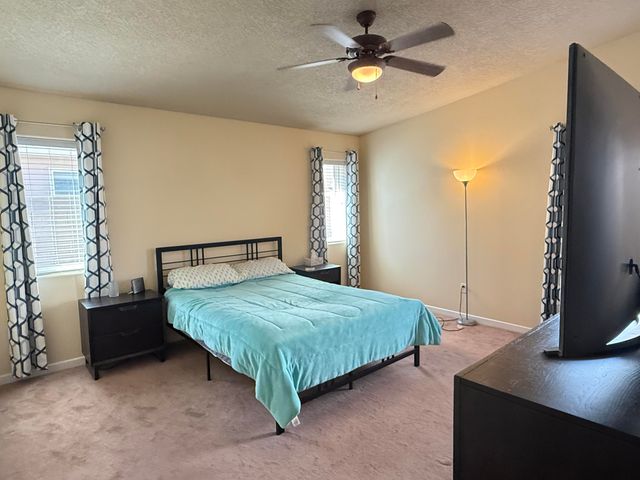 6215 CORTE ALZIRA NW, Albuquerque, NM 87114