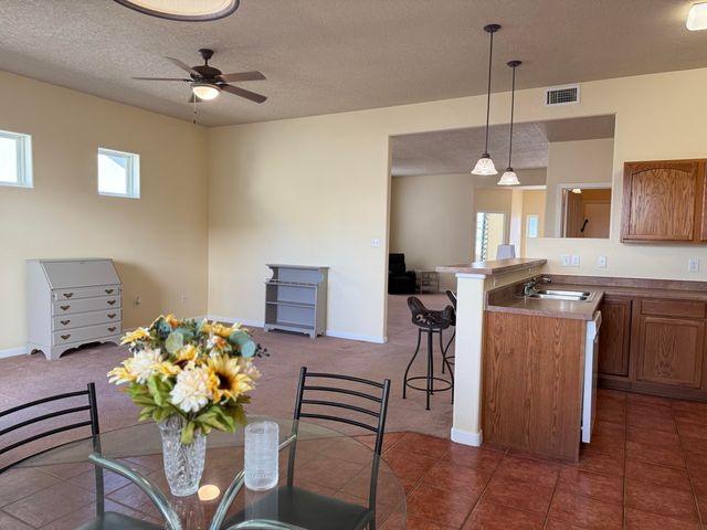 6215 CORTE ALZIRA NW, Albuquerque, NM 87114