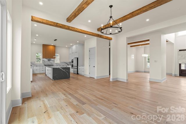 124 Clipper Lane, Mooresville, NC 28117