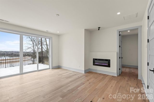 124 Clipper Lane, Mooresville, NC 28117