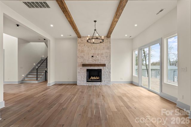 124 Clipper Lane, Mooresville, NC 28117