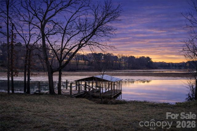 124 Clipper Lane, Mooresville, NC 28117