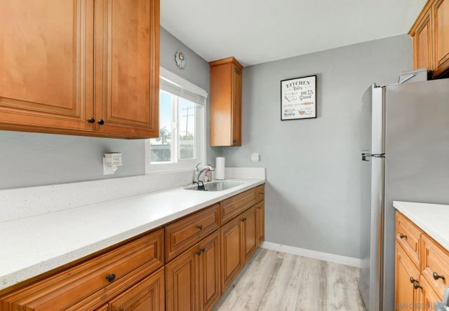 659 Sawtelle Ave, San Diego, CA 92114