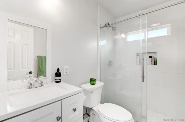 659 Sawtelle Ave, San Diego, CA 92114