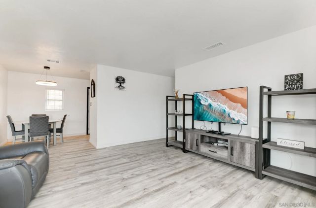 659 Sawtelle Ave, San Diego, CA 92114