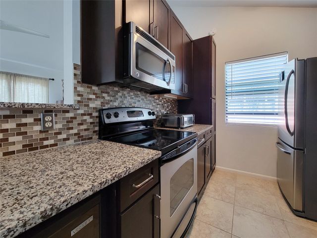 2829 Timmons Lane 188, Houston, TX 77027