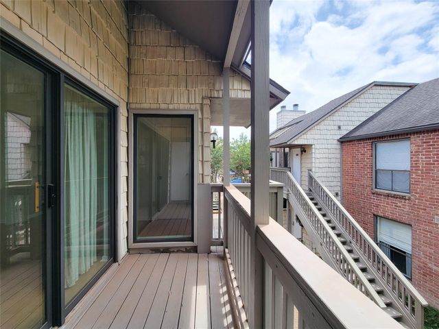 2829 Timmons Lane 188, Houston, TX 77027