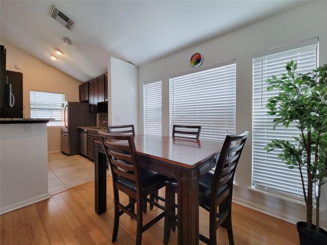 2829 Timmons Lane 188, Houston, TX 77027