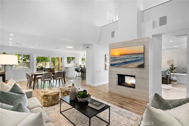 27 Palm Beach Court, Dana Point, CA 92629