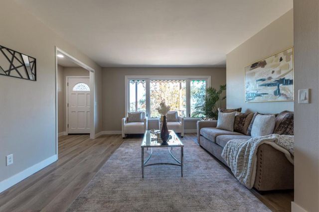 4030 Saint Marys Street, Martinez, CA 94553