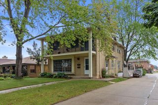 4020 N 88th STREET #4022, Milwaukee, WI 53222