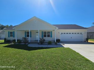 134 Woodbury Farm Drive, Jacksonville, NC 28540