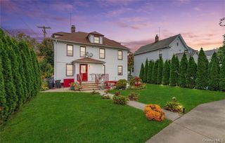 600 1st avenue, New Hyde Park, NY 11040