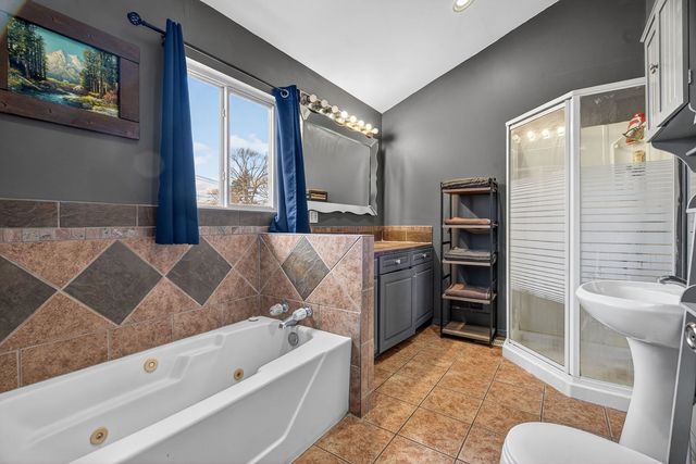 1225 Clara Avenue, Joliet, IL 60435