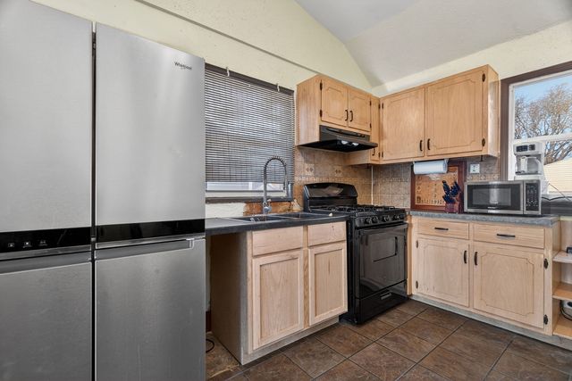 1225 Clara Avenue, Joliet, IL 60435