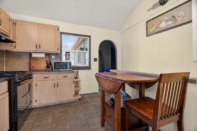 1225 Clara Avenue, Joliet, IL 60435