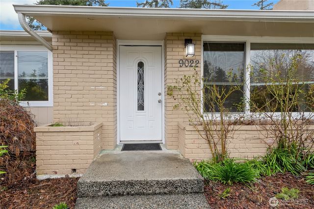 9022 Lorraine Avenue S, Lakewood, WA 98499