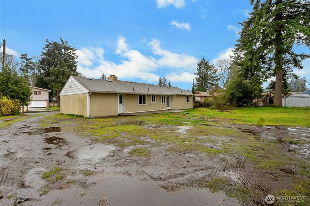 9022 Lorraine Avenue S, Lakewood, WA 98499