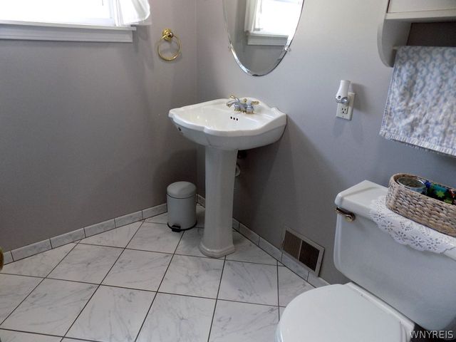 43 Freda Avenue, Cheektowaga, NY 14225