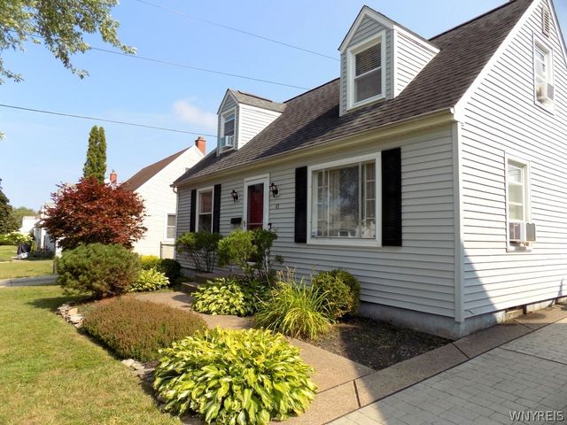 43 Freda Avenue, Cheektowaga, NY 14225