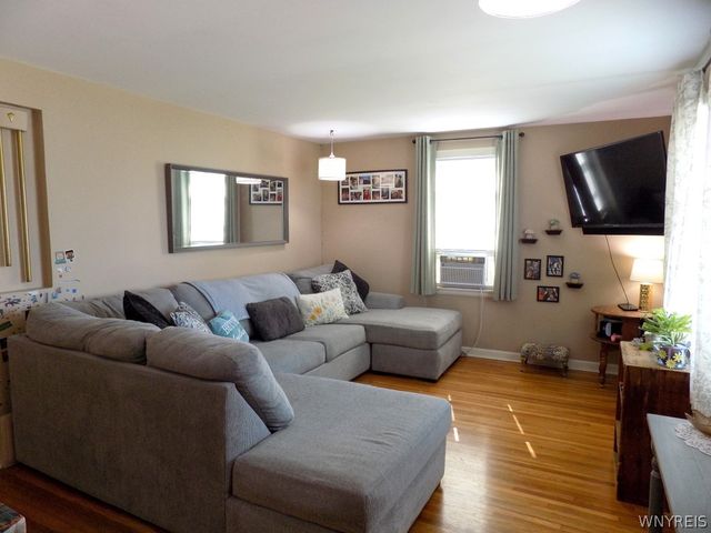 43 Freda Avenue, Cheektowaga, NY 14225
