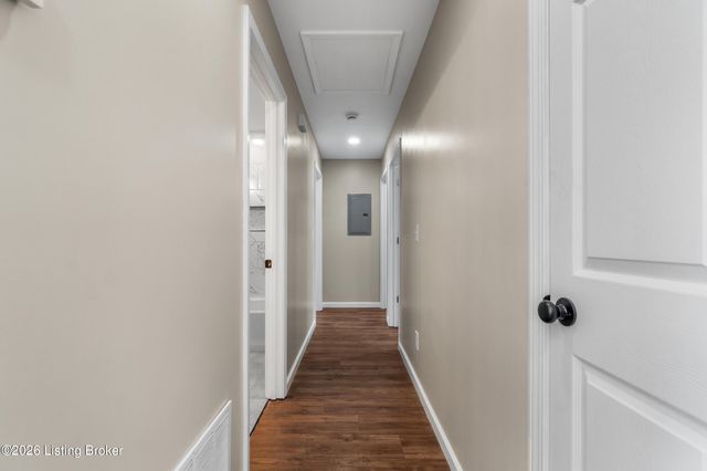 6511 Kenmore Ave, Louisville, KY 40216