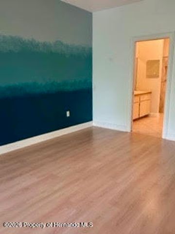 7032 River Run Boulevard, Weeki Wachee, FL 34607