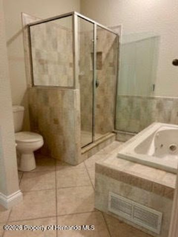 7032 River Run Boulevard, Weeki Wachee, FL 34607