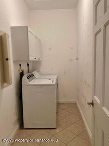 7032 River Run Boulevard, Weeki Wachee, FL 34607