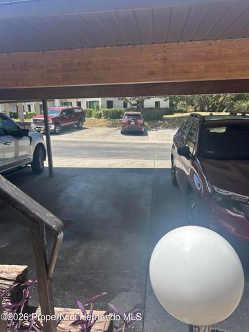 7032 River Run Boulevard, Weeki Wachee, FL 34607