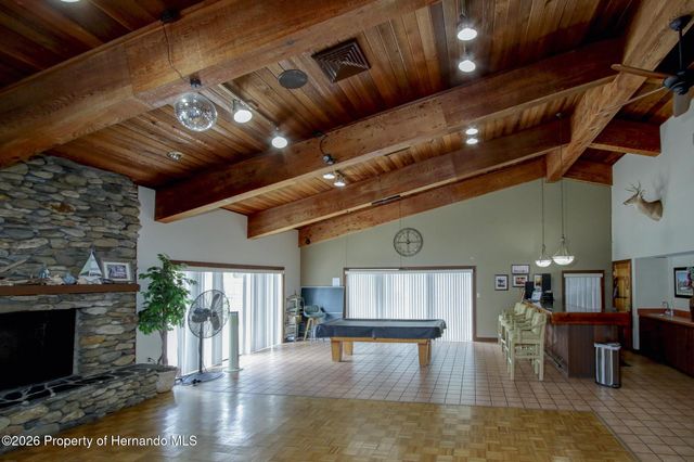 7032 River Run Boulevard, Weeki Wachee, FL 34607