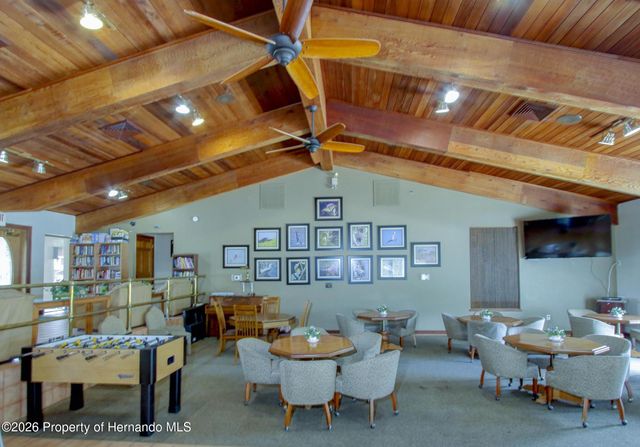 7032 River Run Boulevard, Weeki Wachee, FL 34607