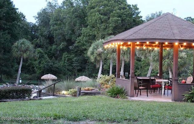 7032 River Run Boulevard, Weeki Wachee, FL 34607