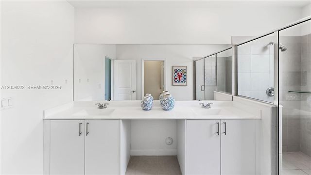 2208 SE 30th St, Homestead, FL 33035