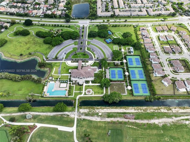 2208 SE 30th St, Homestead, FL 33035