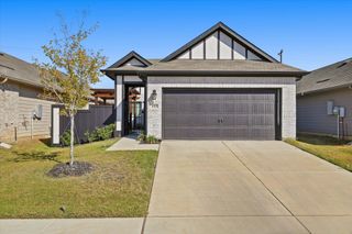 605 Presidio Street, Aubrey, TX 76227