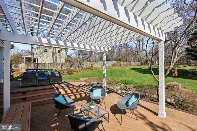 12015 HAMDEN CT, Oakton, VA 22124