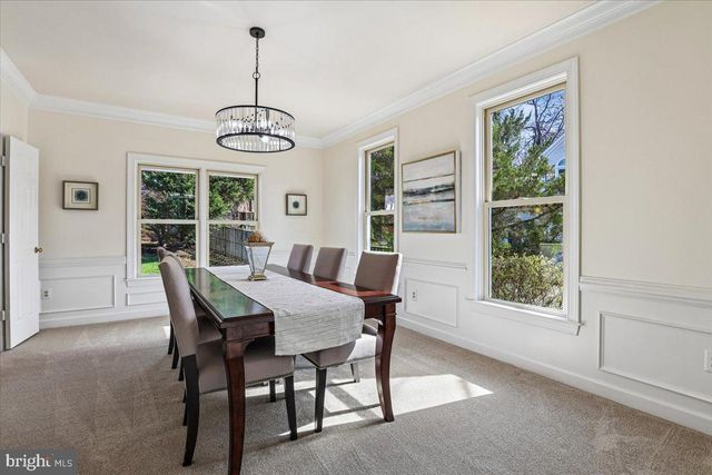 12015 HAMDEN CT, Oakton, VA 22124