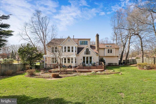 12015 HAMDEN CT, Oakton, VA 22124