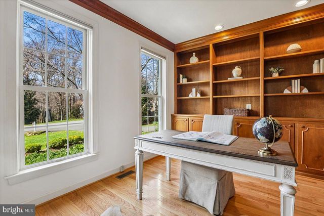 12015 HAMDEN CT, Oakton, VA 22124