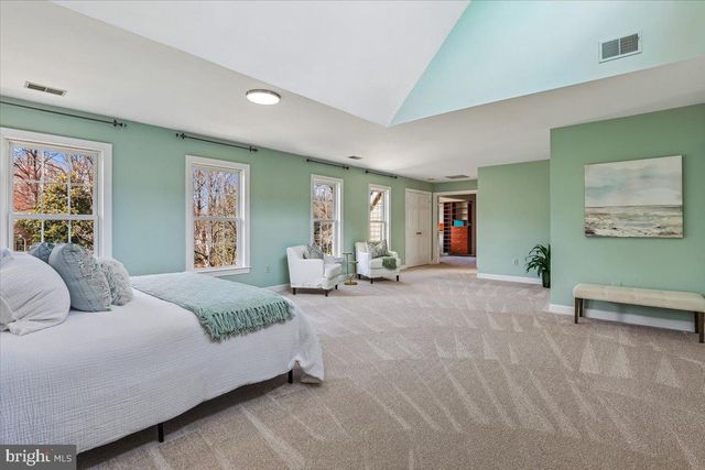 12015 HAMDEN CT, Oakton, VA 22124