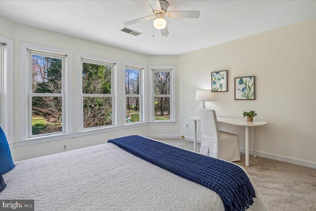 12015 HAMDEN CT, Oakton, VA 22124