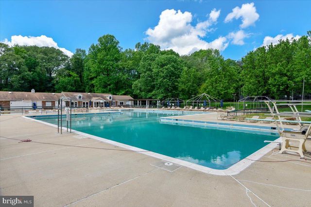 12015 HAMDEN CT, Oakton, VA 22124