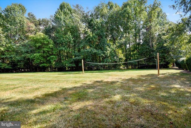 12015 HAMDEN CT, Oakton, VA 22124