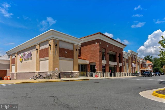 12015 HAMDEN CT, Oakton, VA 22124